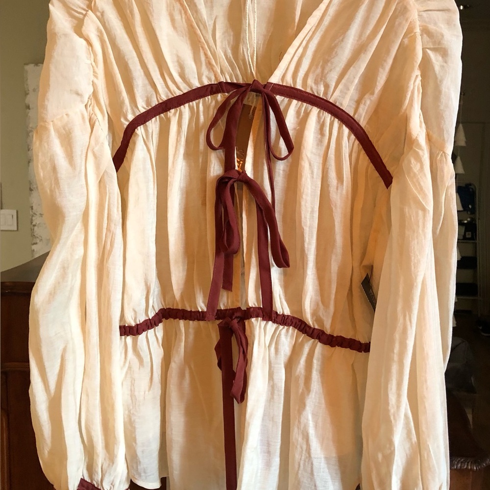 NWT Listicle Brand blouse